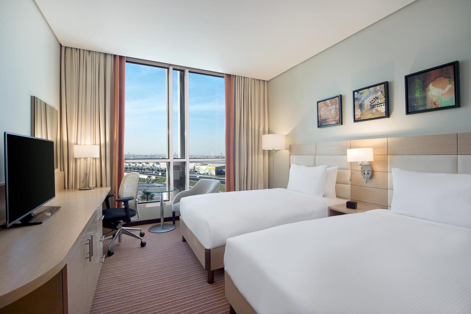 Hilton Garden Hotel 4*